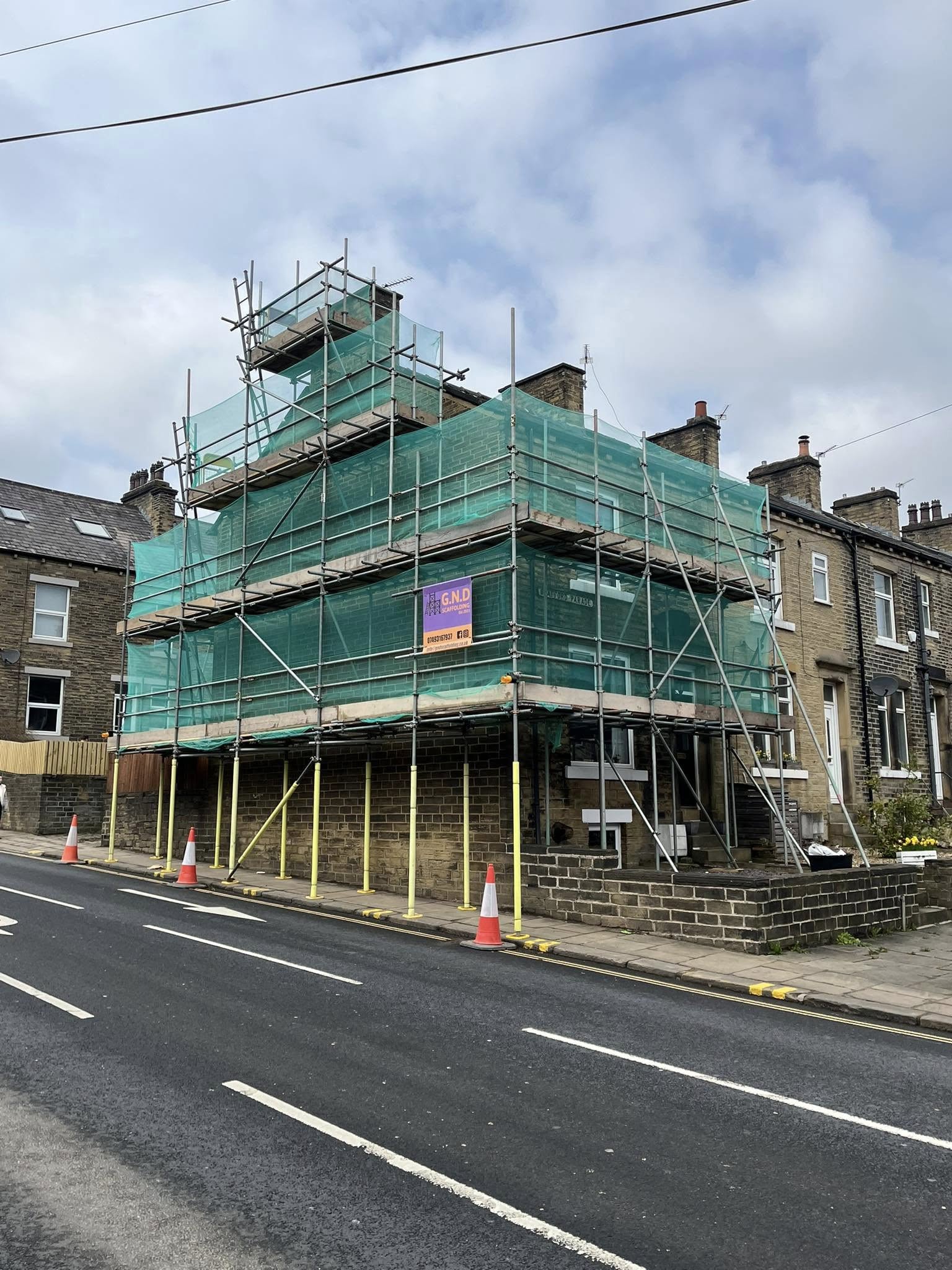 scaffolders in West Yorkshire